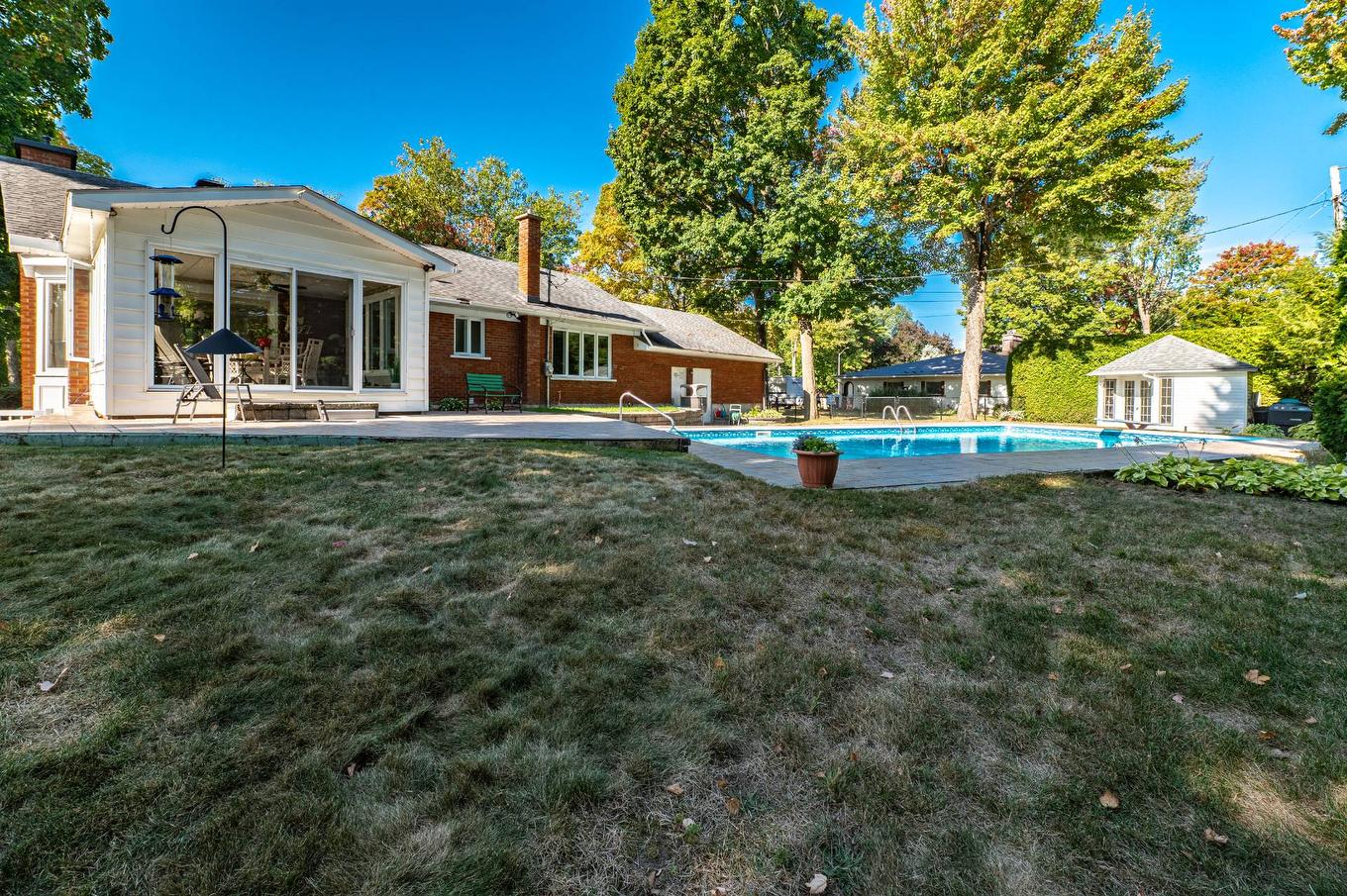 Backyard - 415 Tsse Suzanne, Saint-Jérôme, QC - Outdoor With In Ground Pool