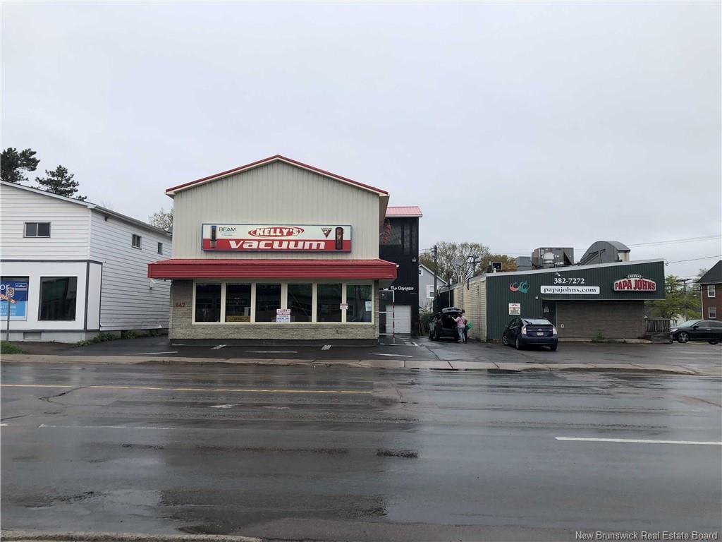 647 Mountain Rd, Moncton, NB