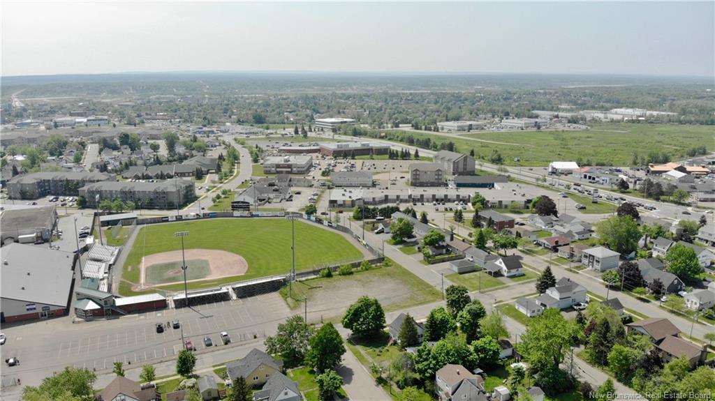 647 Mountain Rd, Moncton, NB