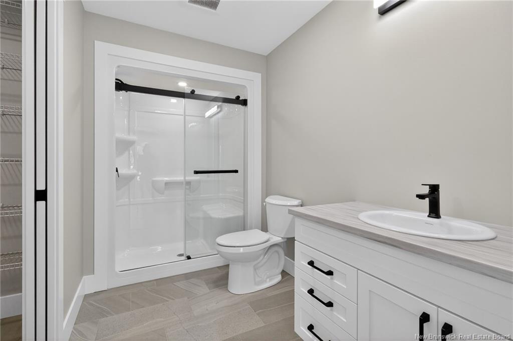 6 Violet St, Shediac, NB