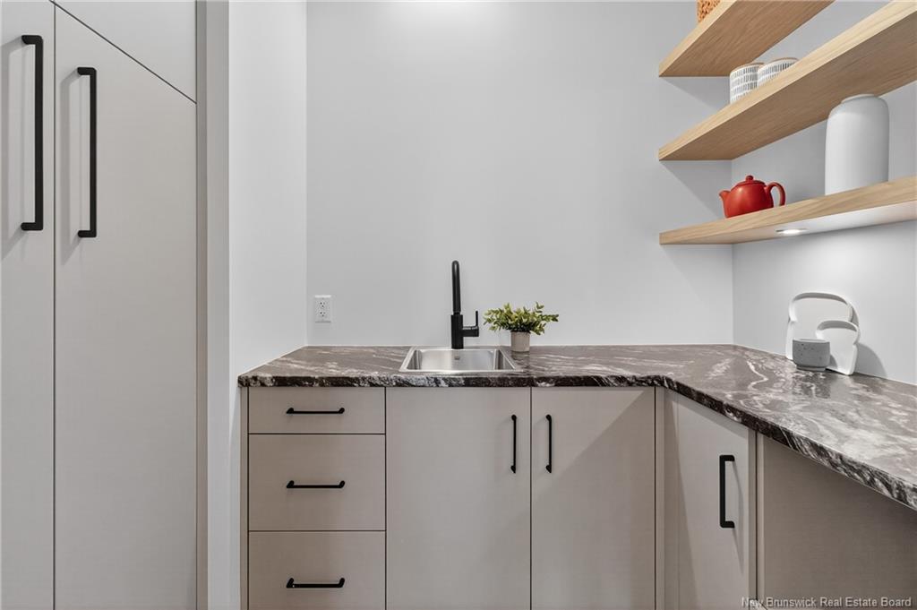 39 Murray Ave, Dieppe, NB