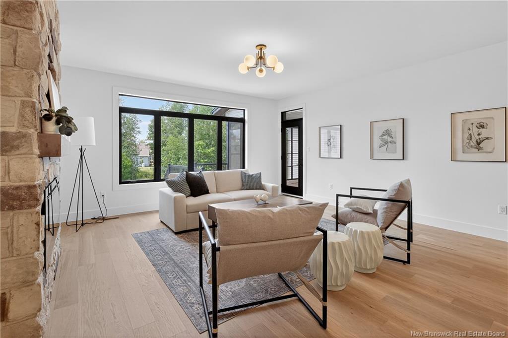 39 Murray Ave, Dieppe, NB