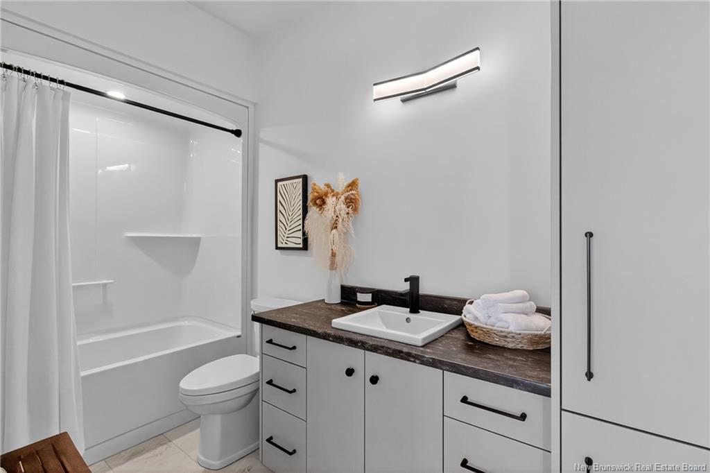 39 Murray Ave, Dieppe, NB