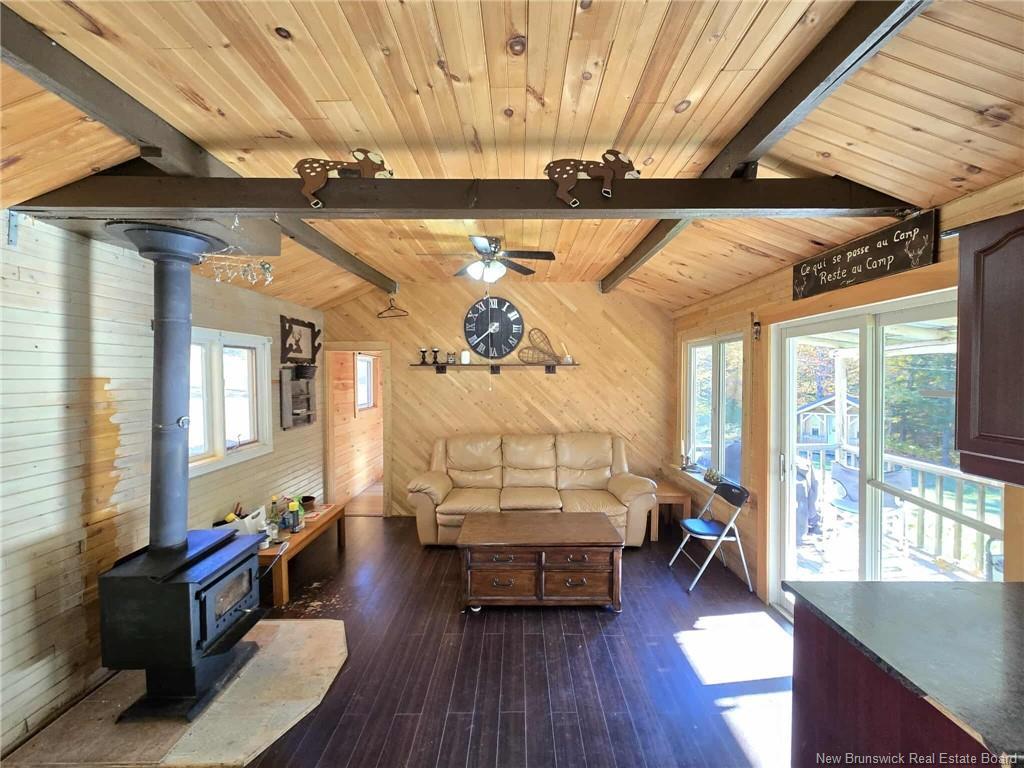 1416 Lugar St, Lugar, NB