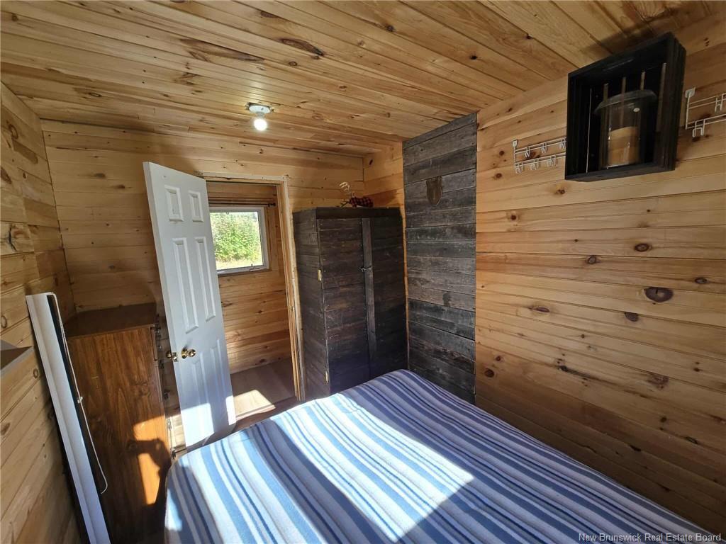 1416 Lugar St, Lugar, NB