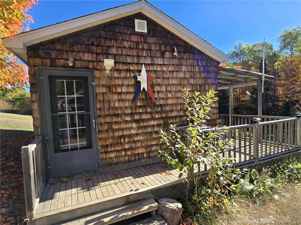 1416 Lugar St, Lugar, NB