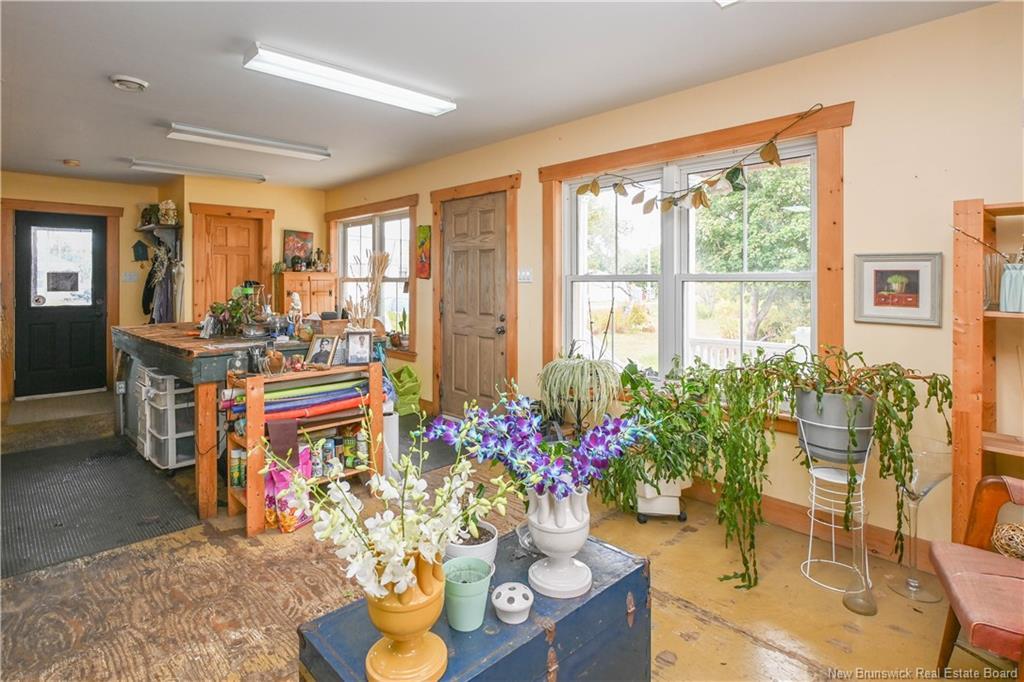 142 Saint-Pierre E Blvd, Caraquet, NB