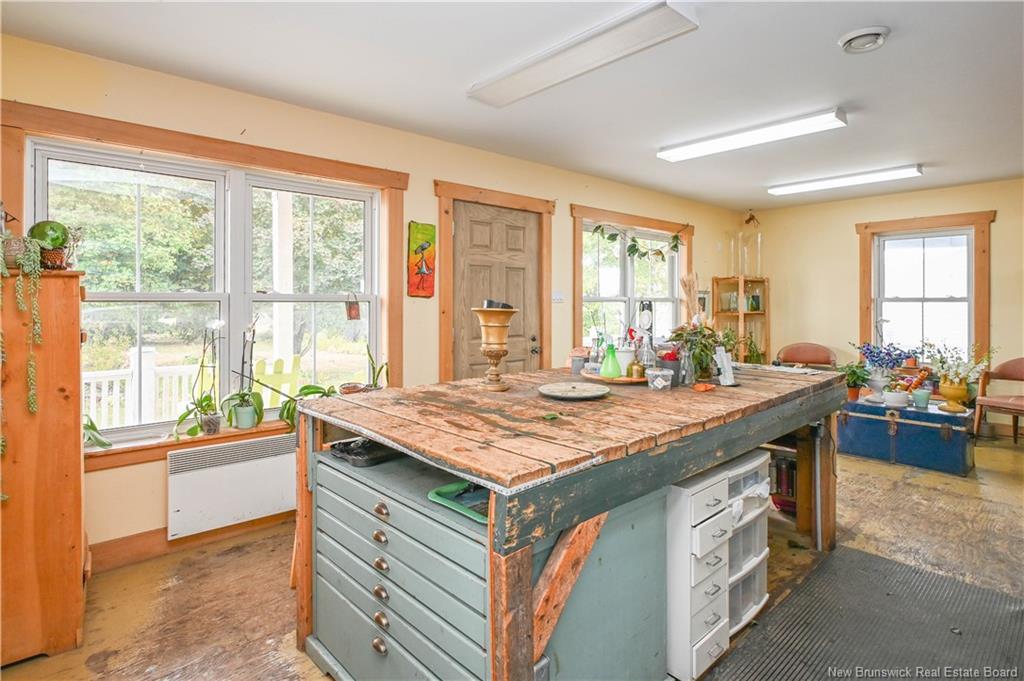 142 Saint-Pierre E Blvd, Caraquet, NB