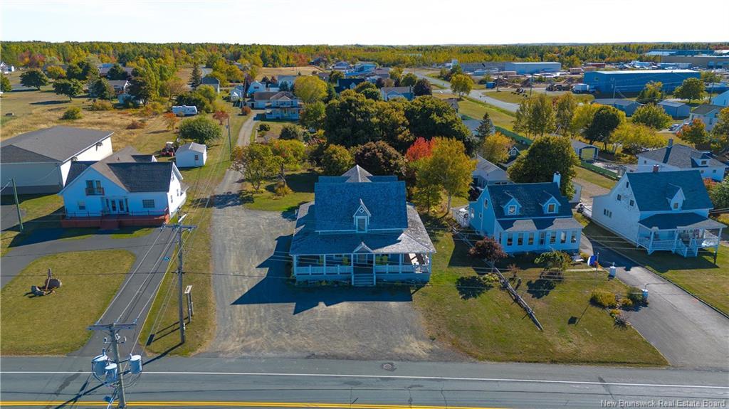 142 Saint-Pierre E Blvd, Caraquet, NB