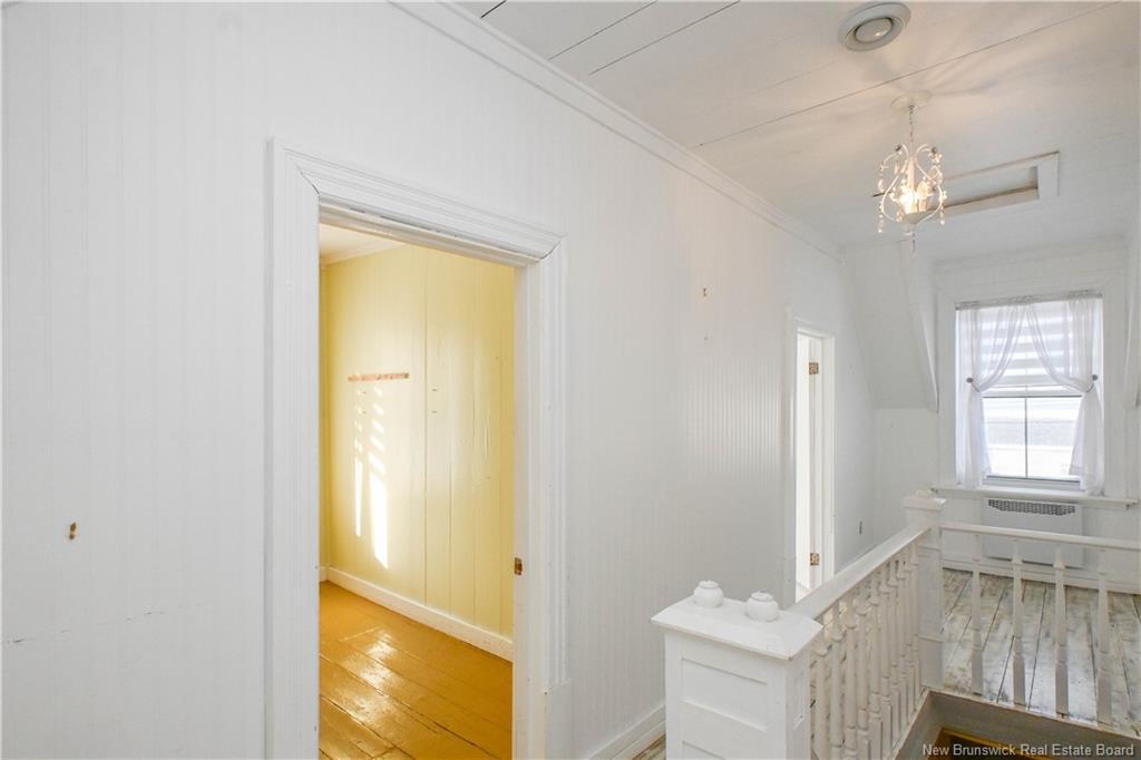 142 Saint-Pierre E Blvd, Caraquet, NB