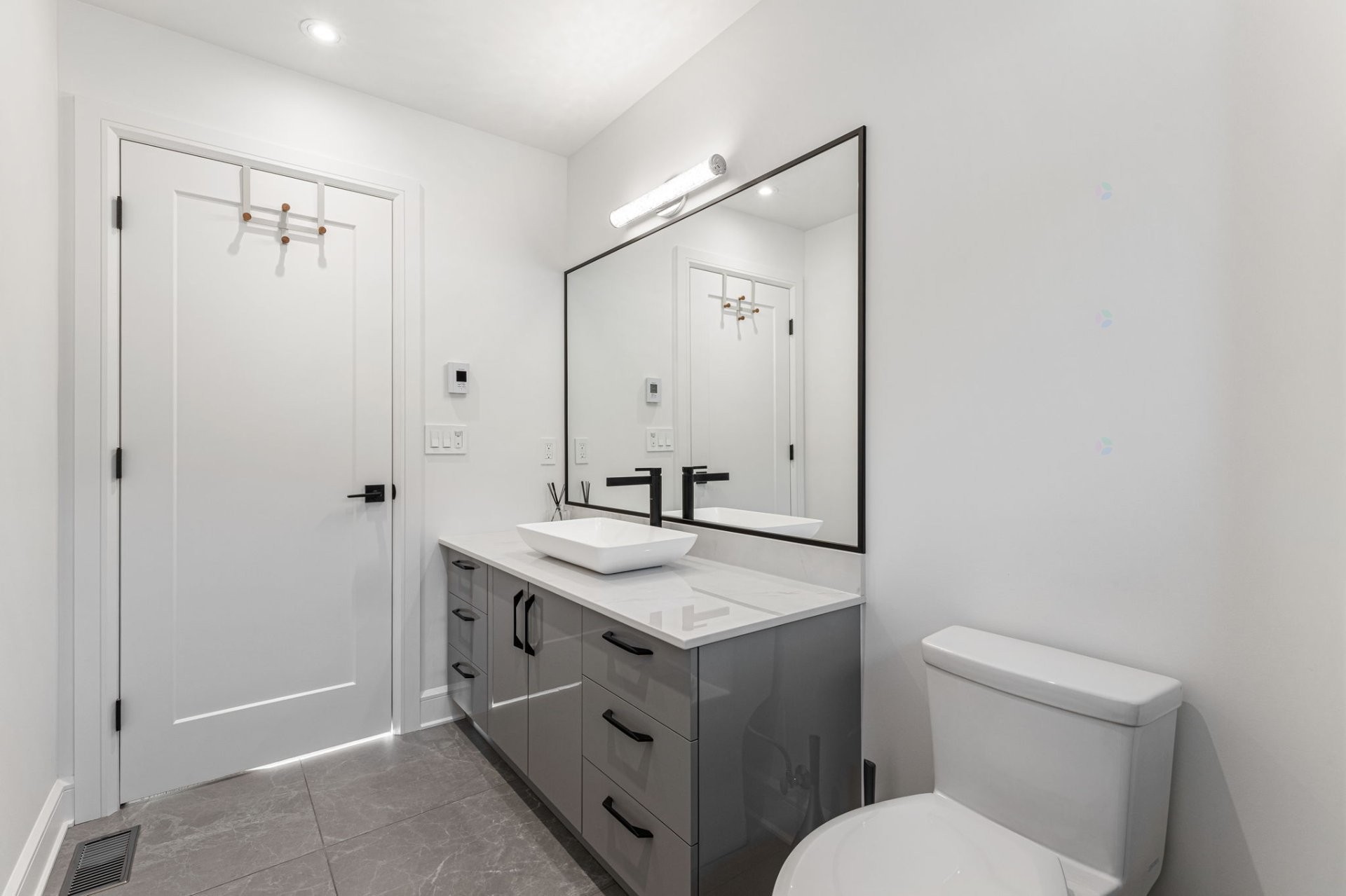 Bathroom - 769 Rue Louis-Quilico, Boucherville, QC - Indoor Photo Showing Bathroom