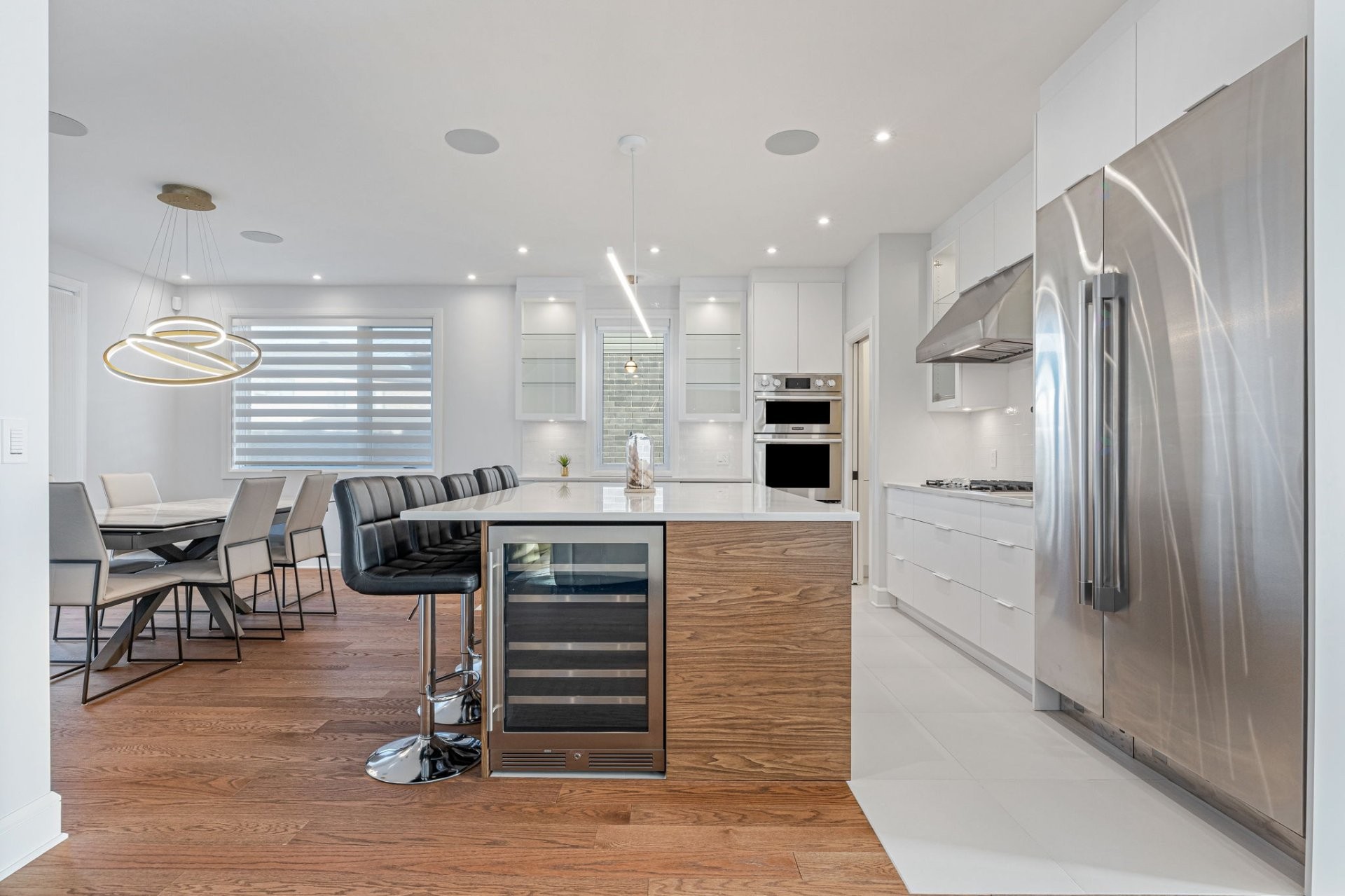 Kitchen - 769 Rue Louis-Quilico, Boucherville, QC - Indoor Photo Showing Kitchen With Upgraded Kitchen