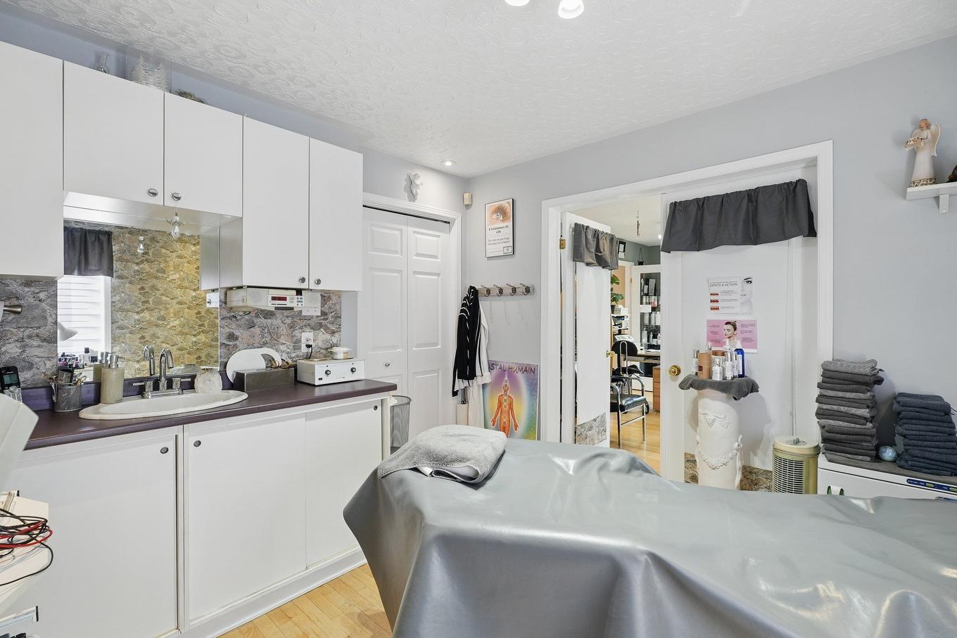 Autre - 673 Ch. Klock, Gatineau (Aylmer), QC - Indoor Photo Showing Kitchen
