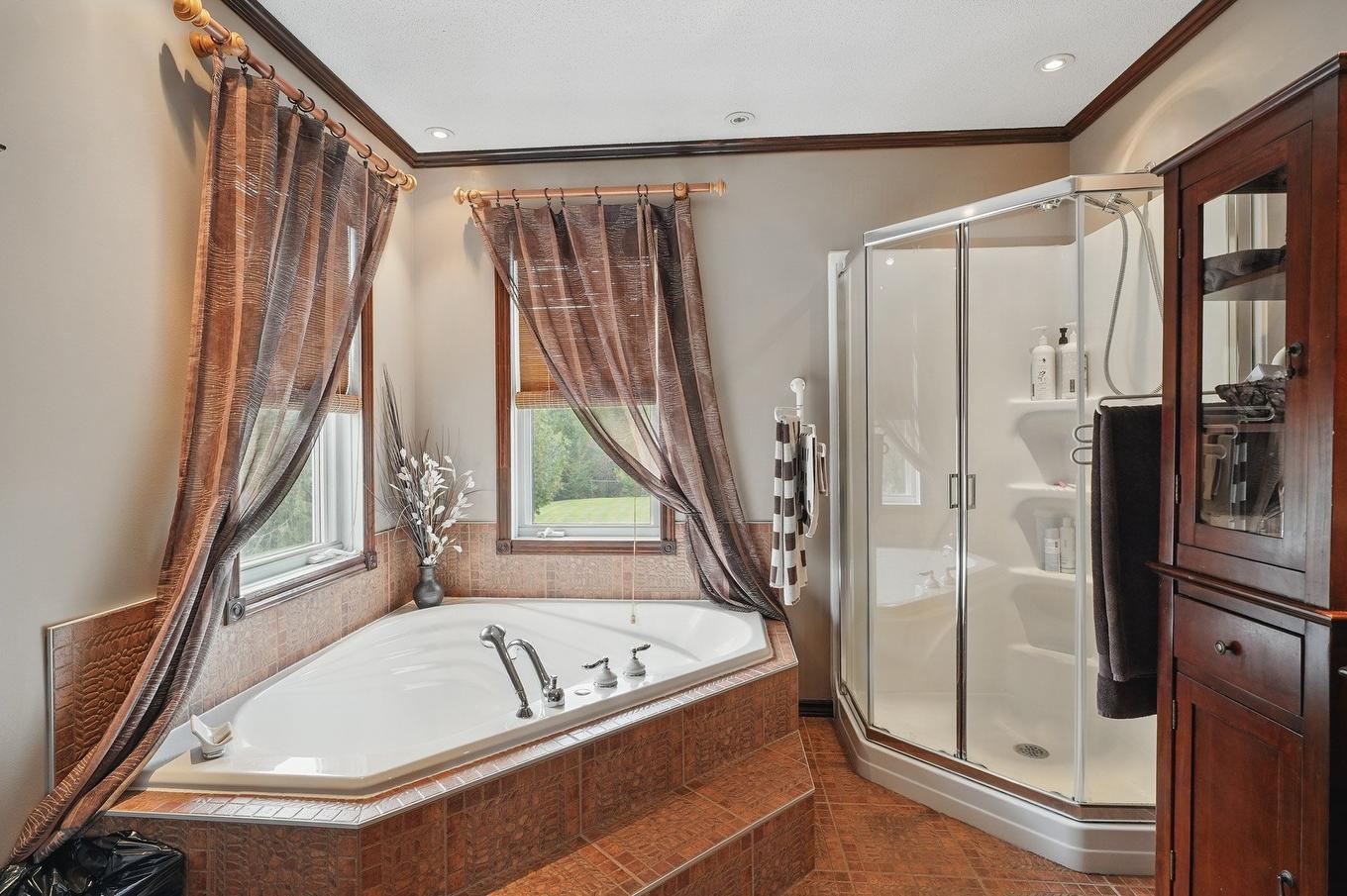 Salle de bains attenante à la CCP - 673 Ch. Klock, Gatineau (Aylmer), QC - Indoor Photo Showing Bathroom