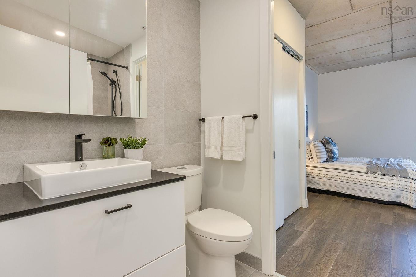 509 5511 Bilby Street, Halifax, NS