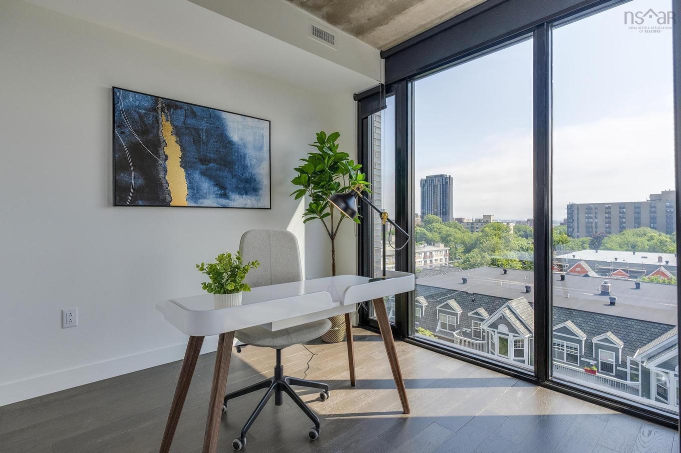 813 1048 Wellington Street, Halifax, NS