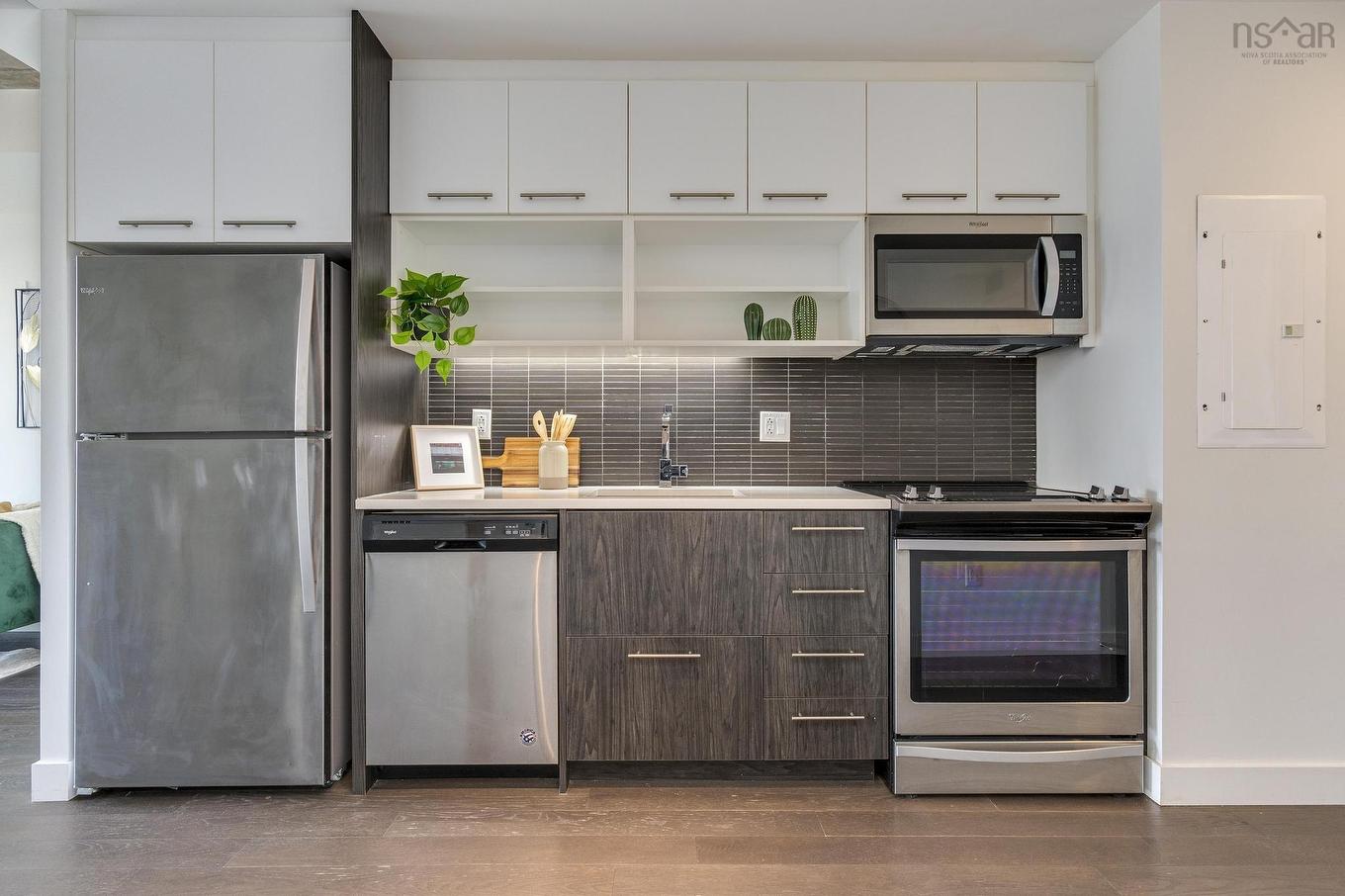 813 1048 Wellington Street, Halifax, NS