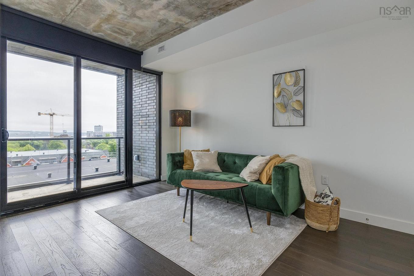 813 1048 Wellington Street, Halifax, NS