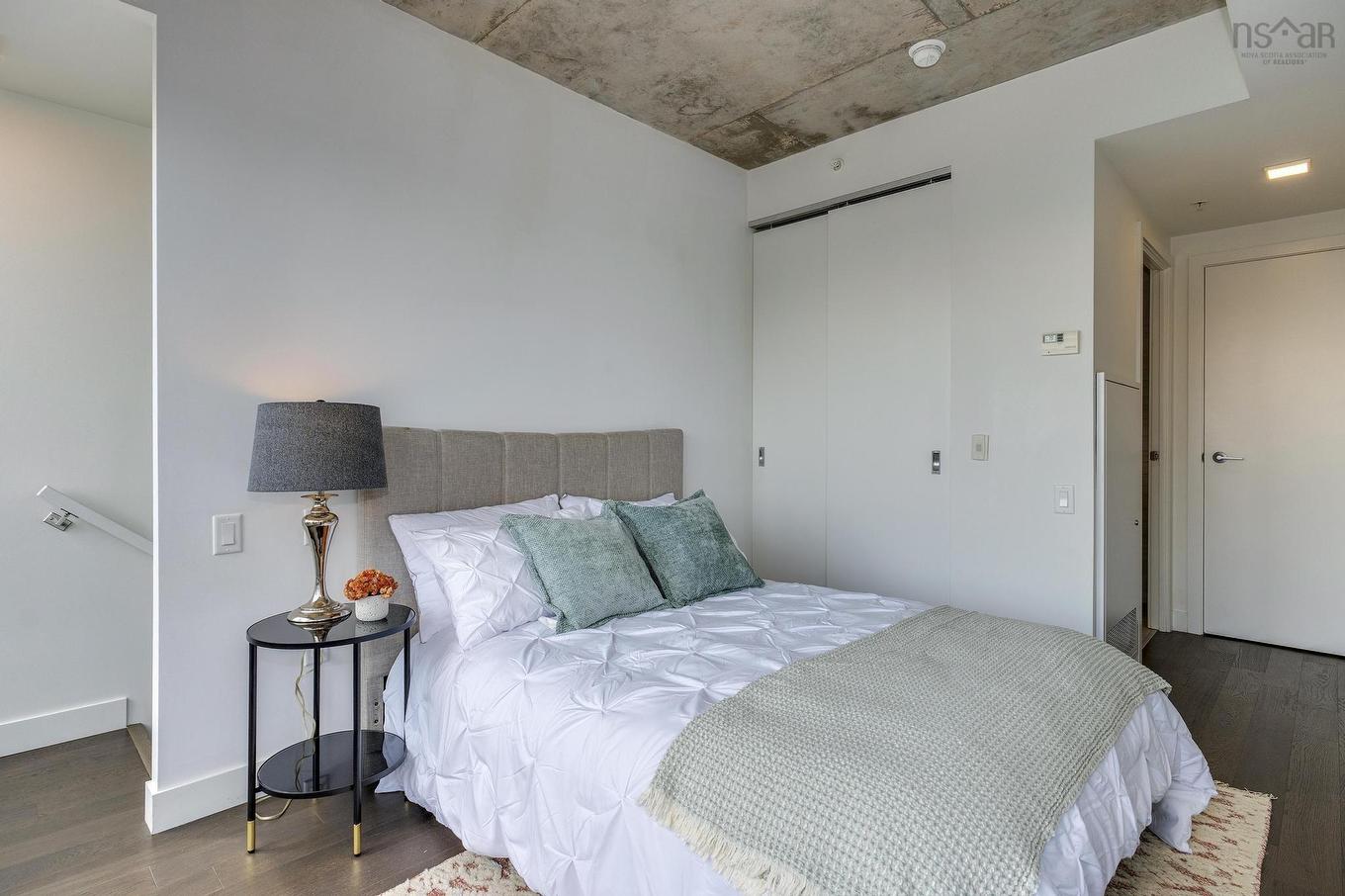 813 1048 Wellington Street, Halifax, NS