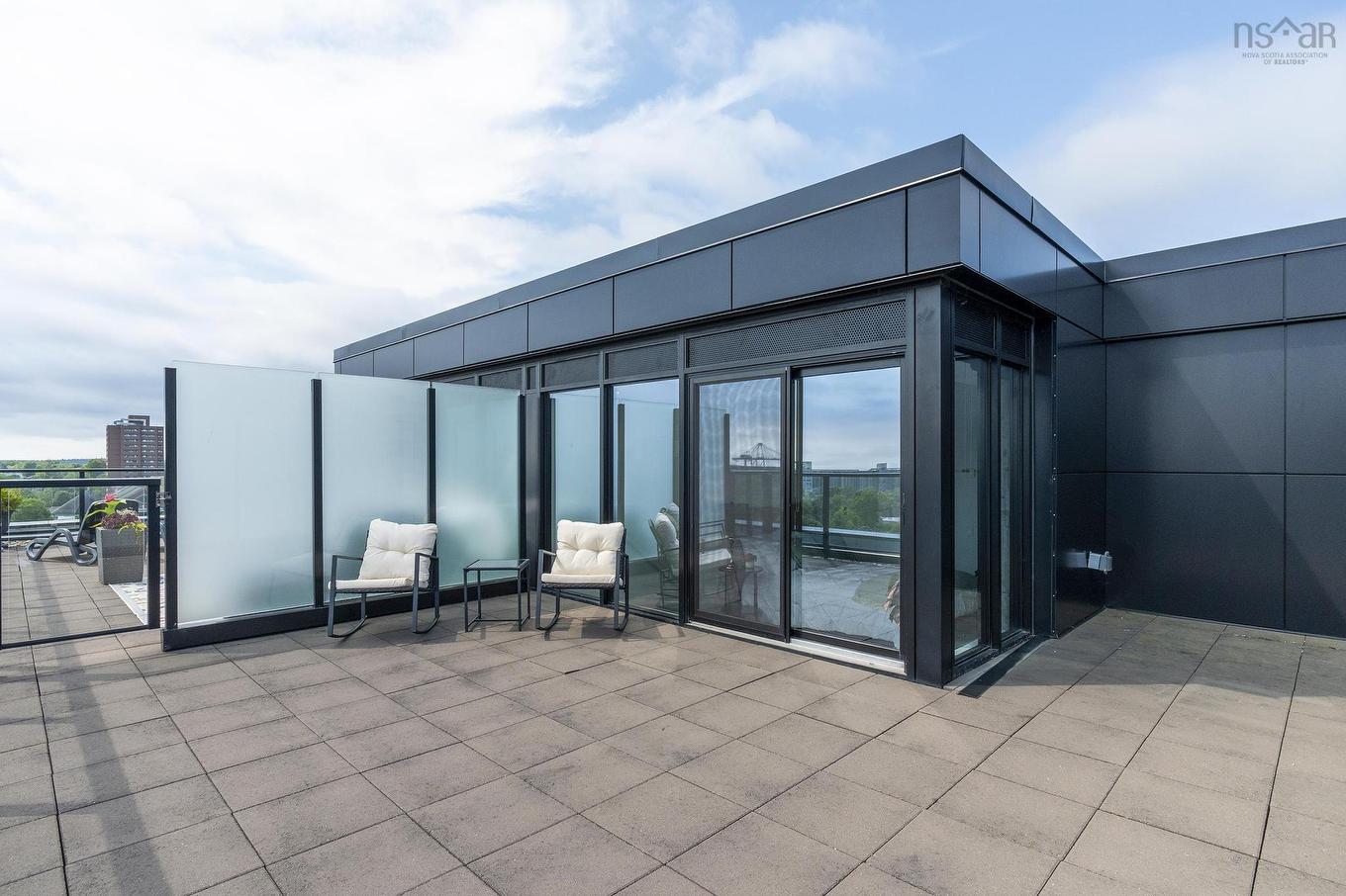 813 1048 Wellington Street, Halifax, NS