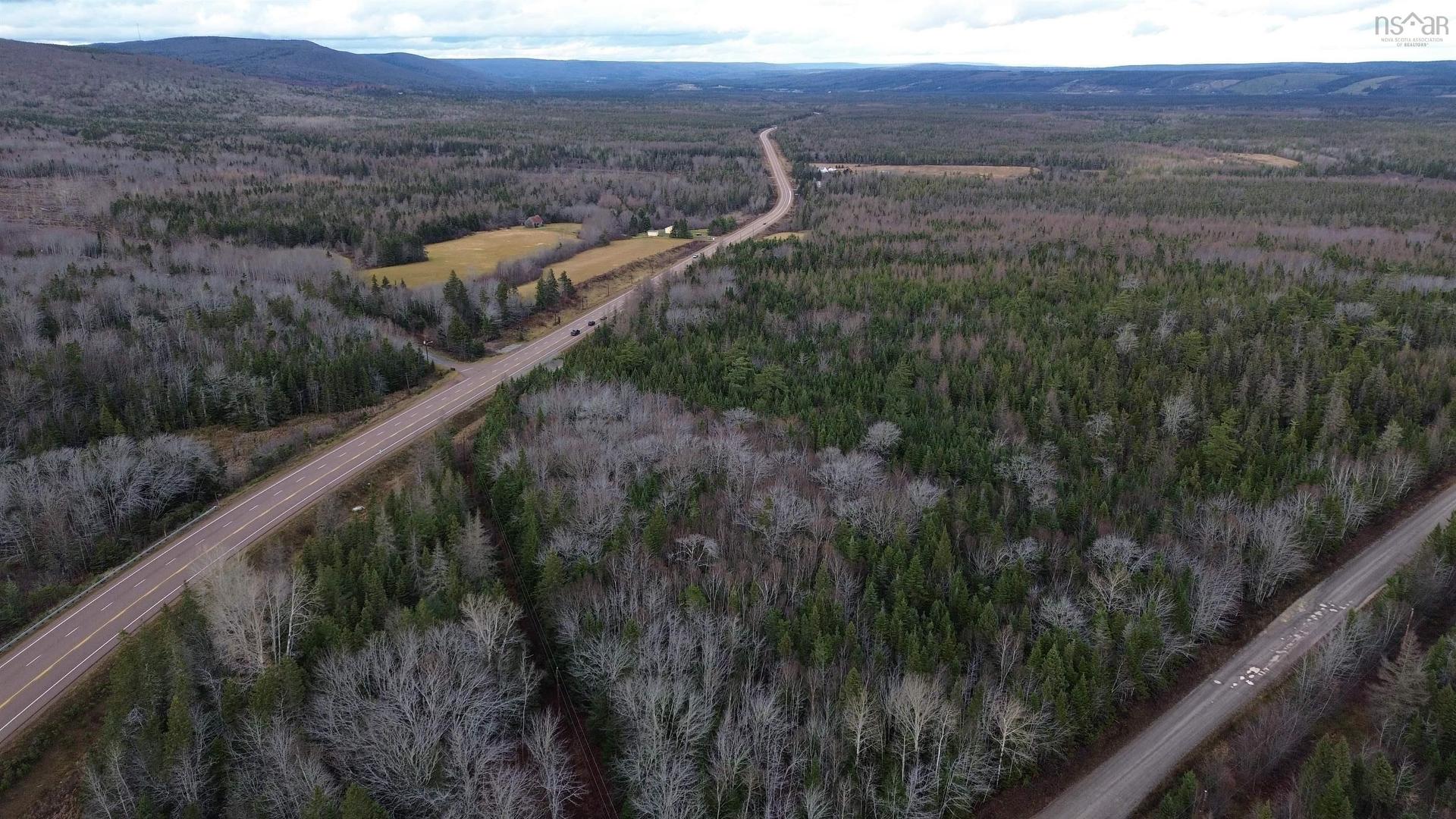 Acreage 105 Highway, Queensville, NS