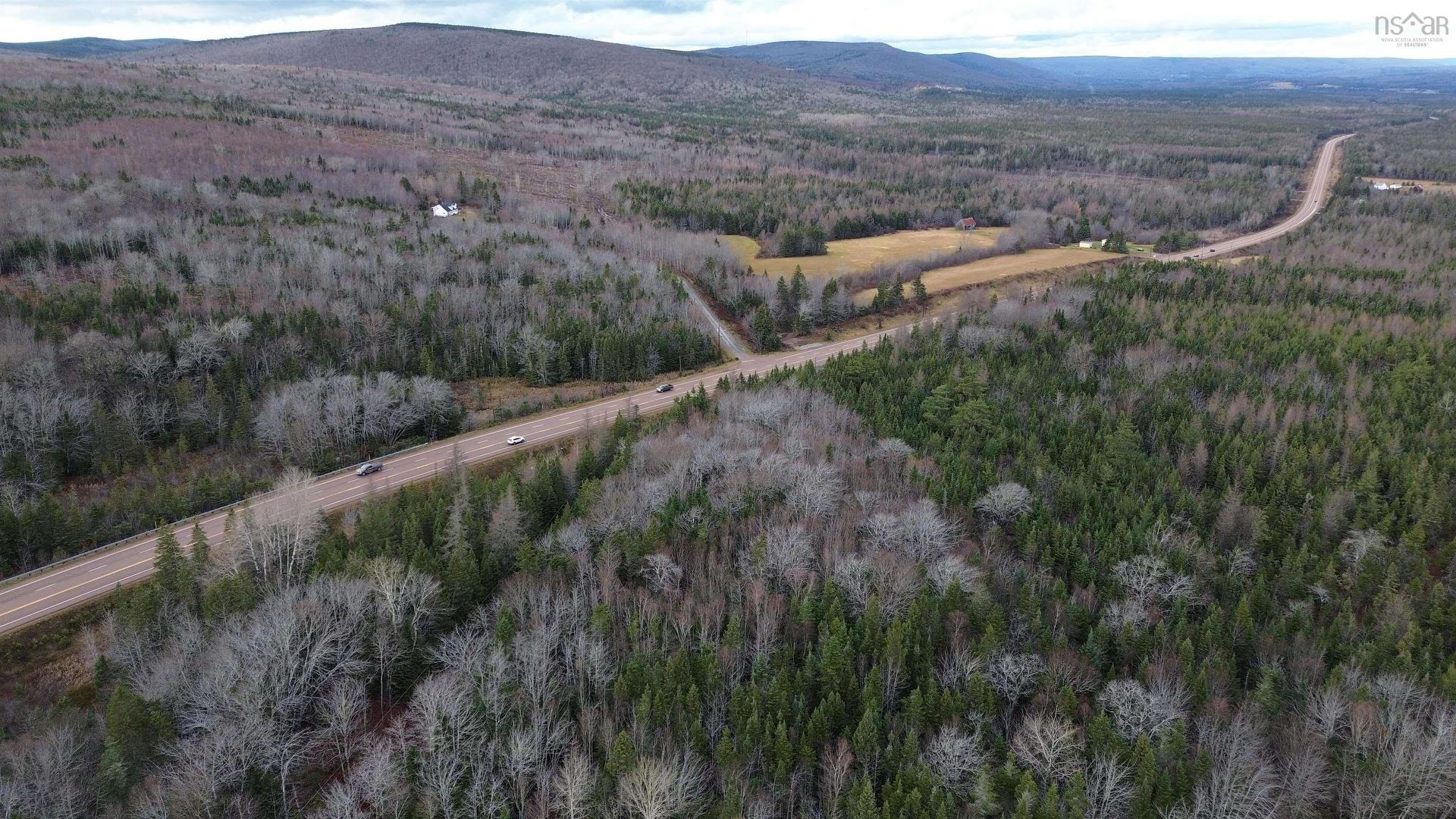 Acreage 105 Highway, Queensville, NS