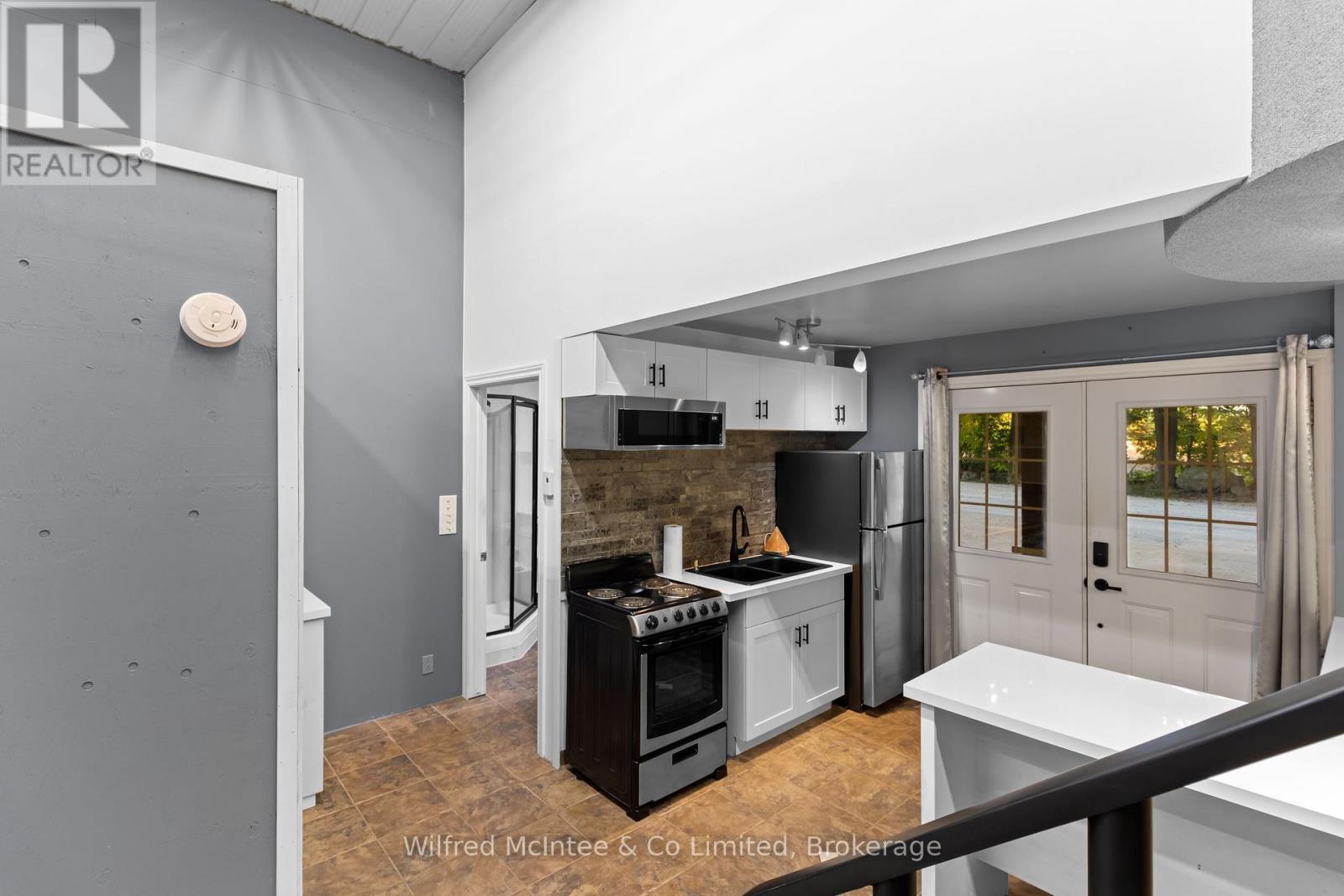 193455 30Th Sideroad Ndr, West Grey, ON - Indoor Photo Showing Kitchen