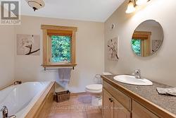 Primary suite 3-pc ensuite -