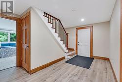 Steps to lower level -