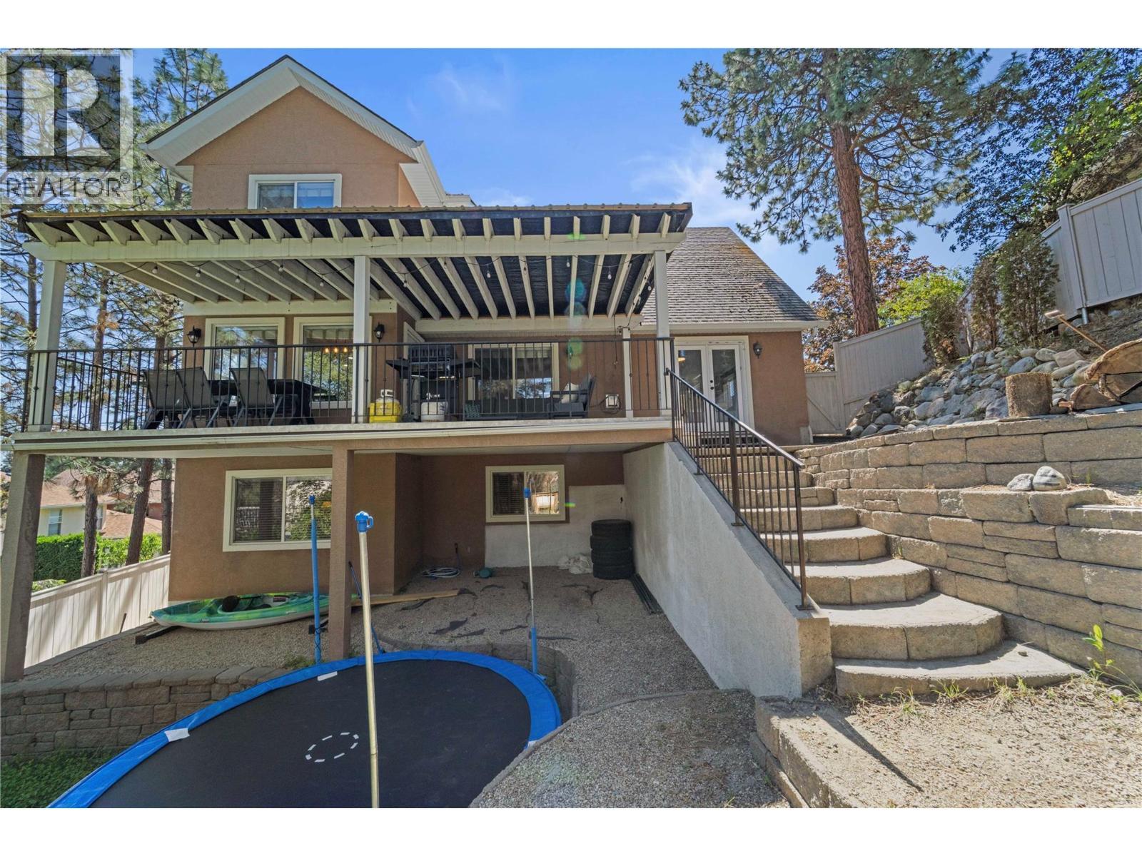 1548 Assiniboine Road, Kamloops, BC - Outdoor