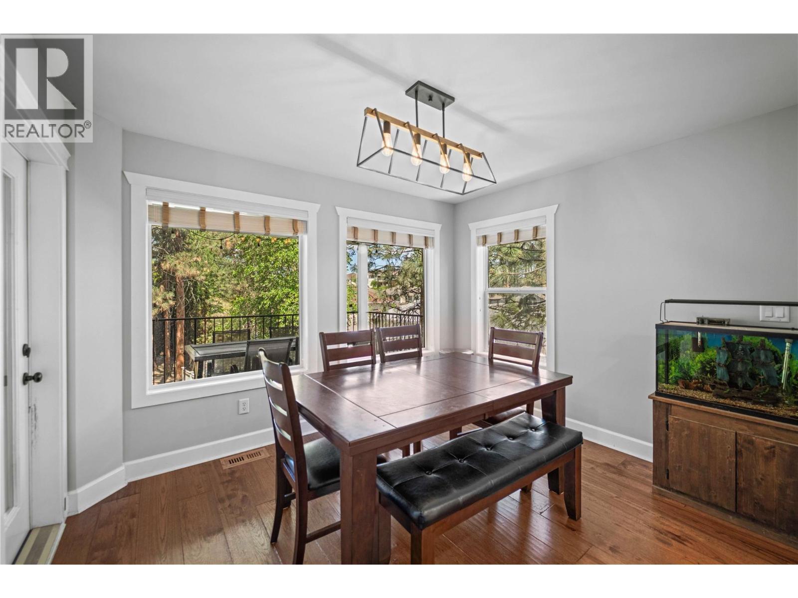 1548 Assiniboine Road, Kamloops, BC - Indoor Photo Showing Dining Room