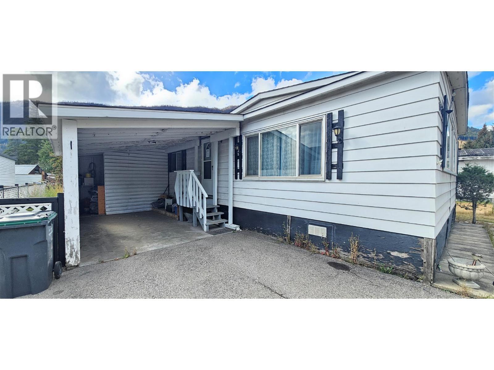 395 Red Cedar Crescent, Sparwood, BC