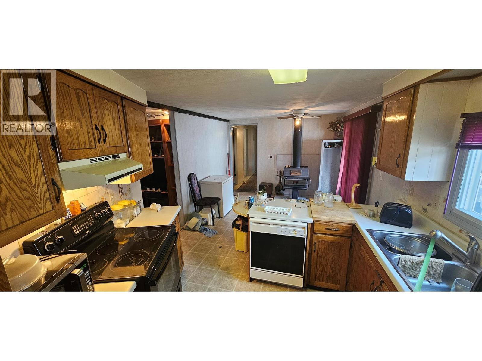 395 Red Cedar Crescent, Sparwood, BC