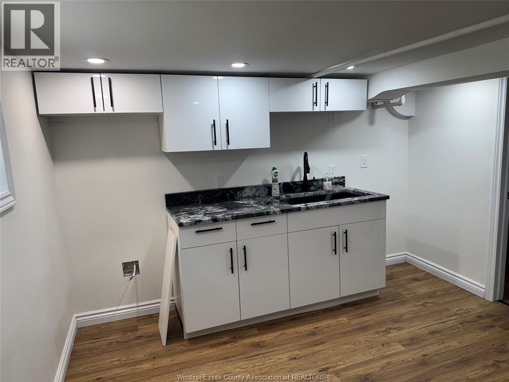 3641 Bloomfield Road, Windsor, ON - Indoor