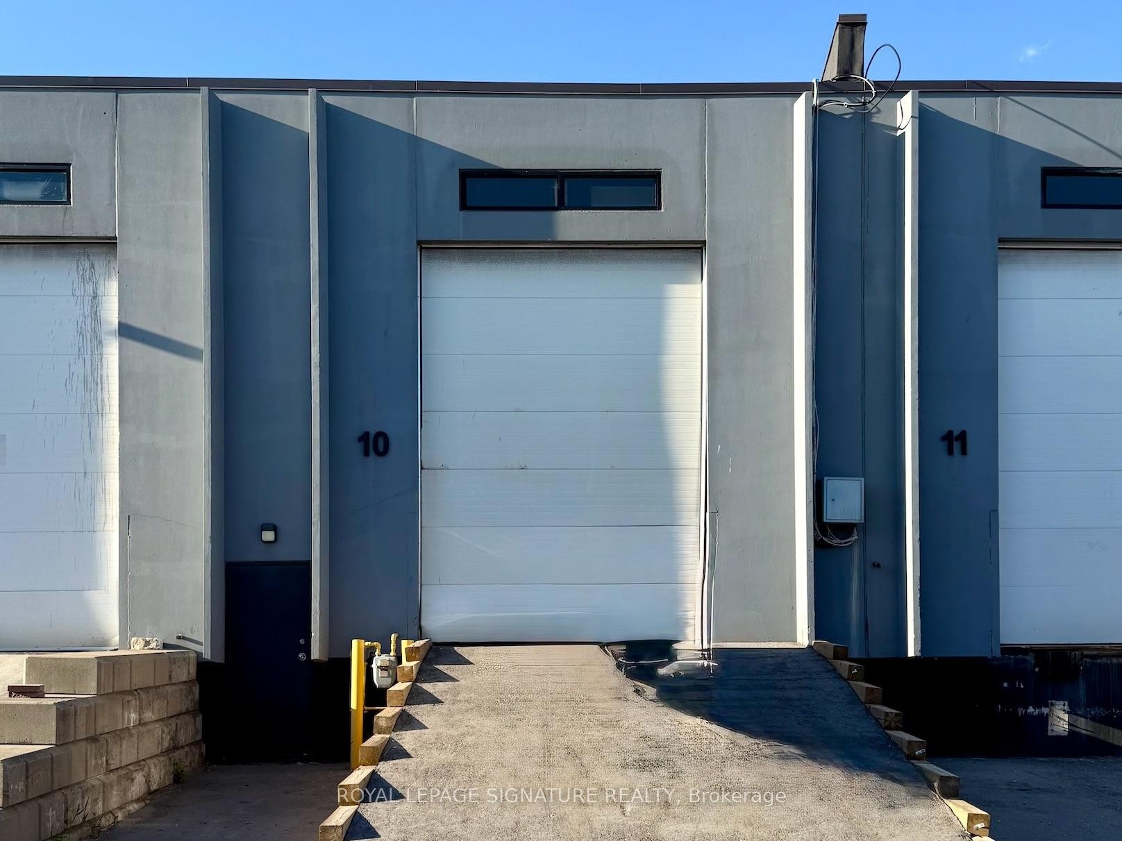 10-120 Norfinch Drive, Toronto, ON