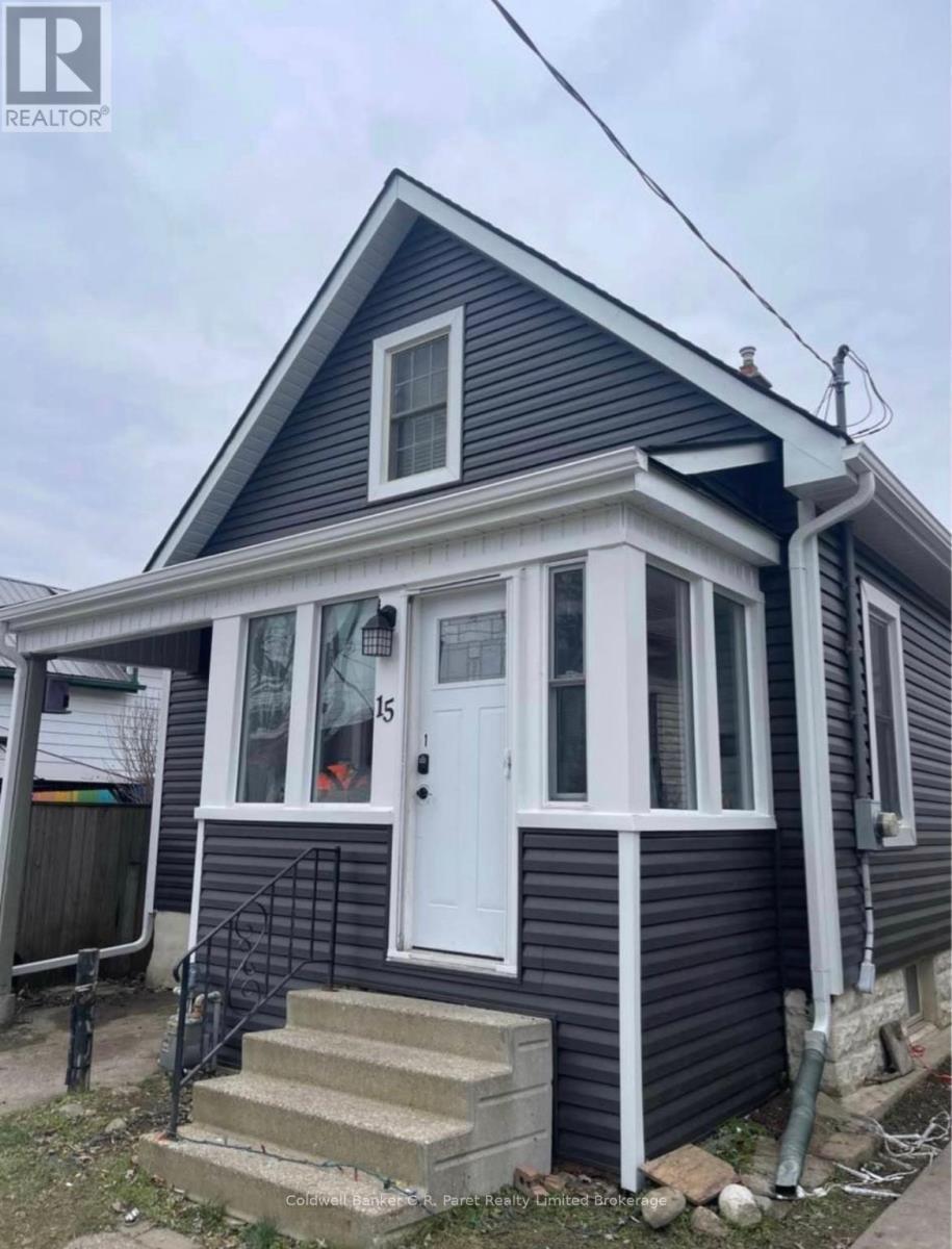 15 Wawa Street, St. Thomas, ON - Outdoor