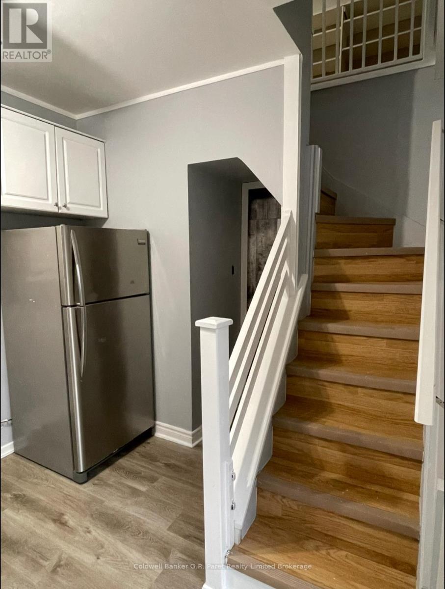 15 Wawa Street, St. Thomas, ON - Indoor Photo Showing Other Room