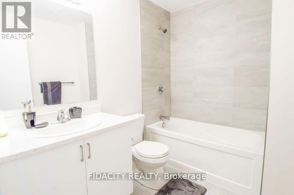 H - 225 Citiplace Drive, Ottawa, ON - Indoor Photo Showing Bathroom