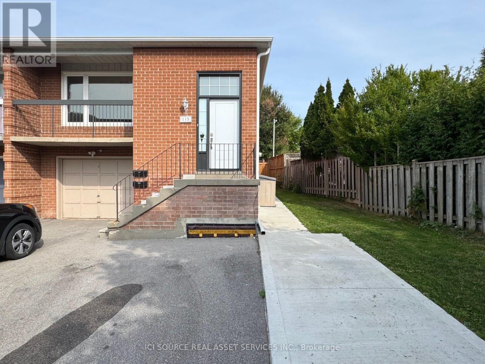 Upper - 115 Tall Grass Trail, Vaughan, ON - Outdoor