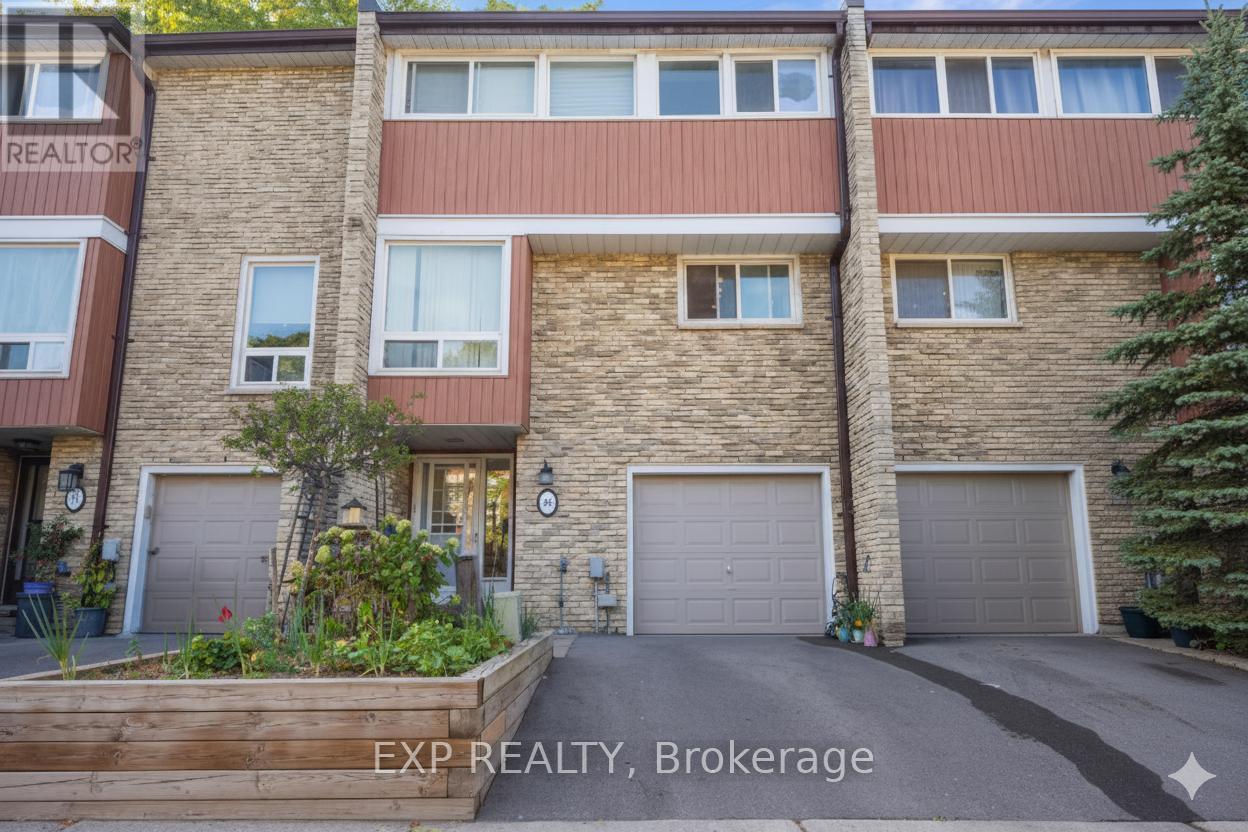 Front 1 - Unit 42 - 915 Inverhouse Drive, Mississauga, ON - Outdoor With Facade