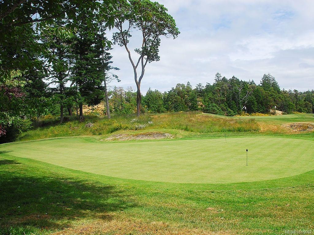 307-611 Brookside Rd, Colwood, BC - Outdoor