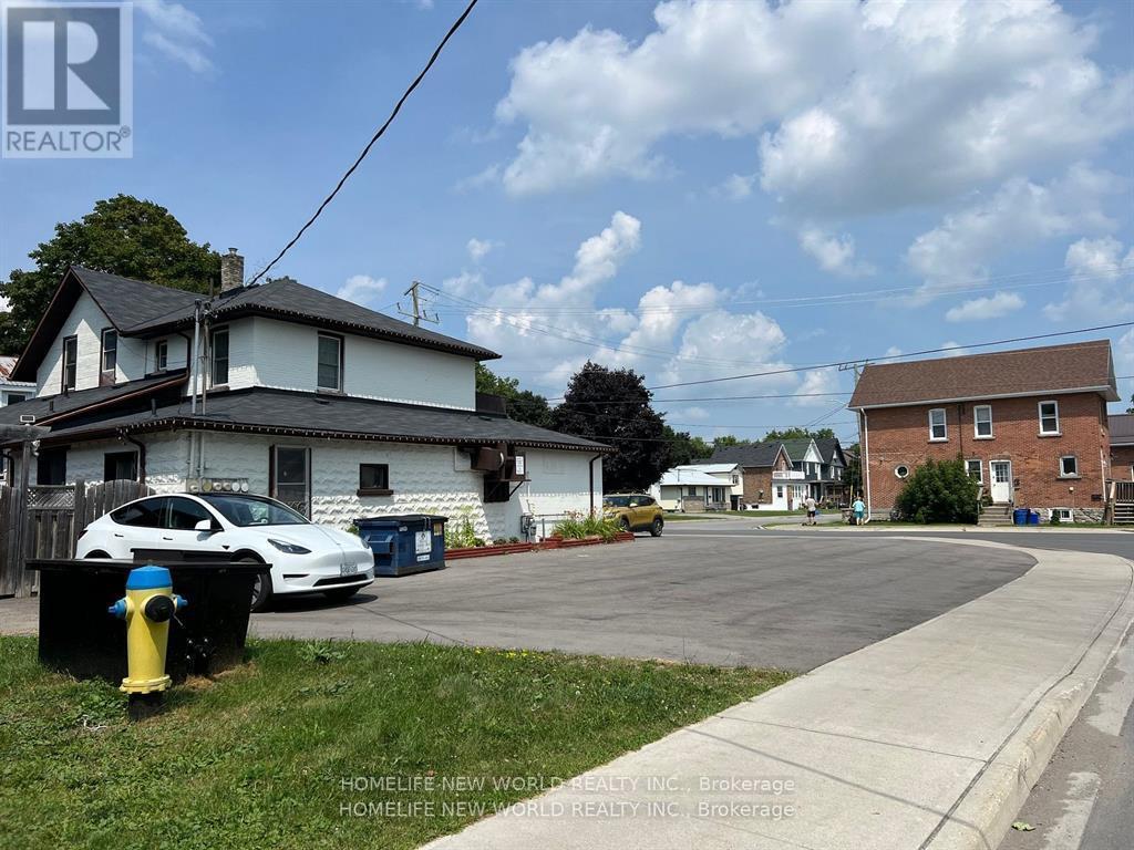 65 Albert Street S, Kawartha Lakes, ON