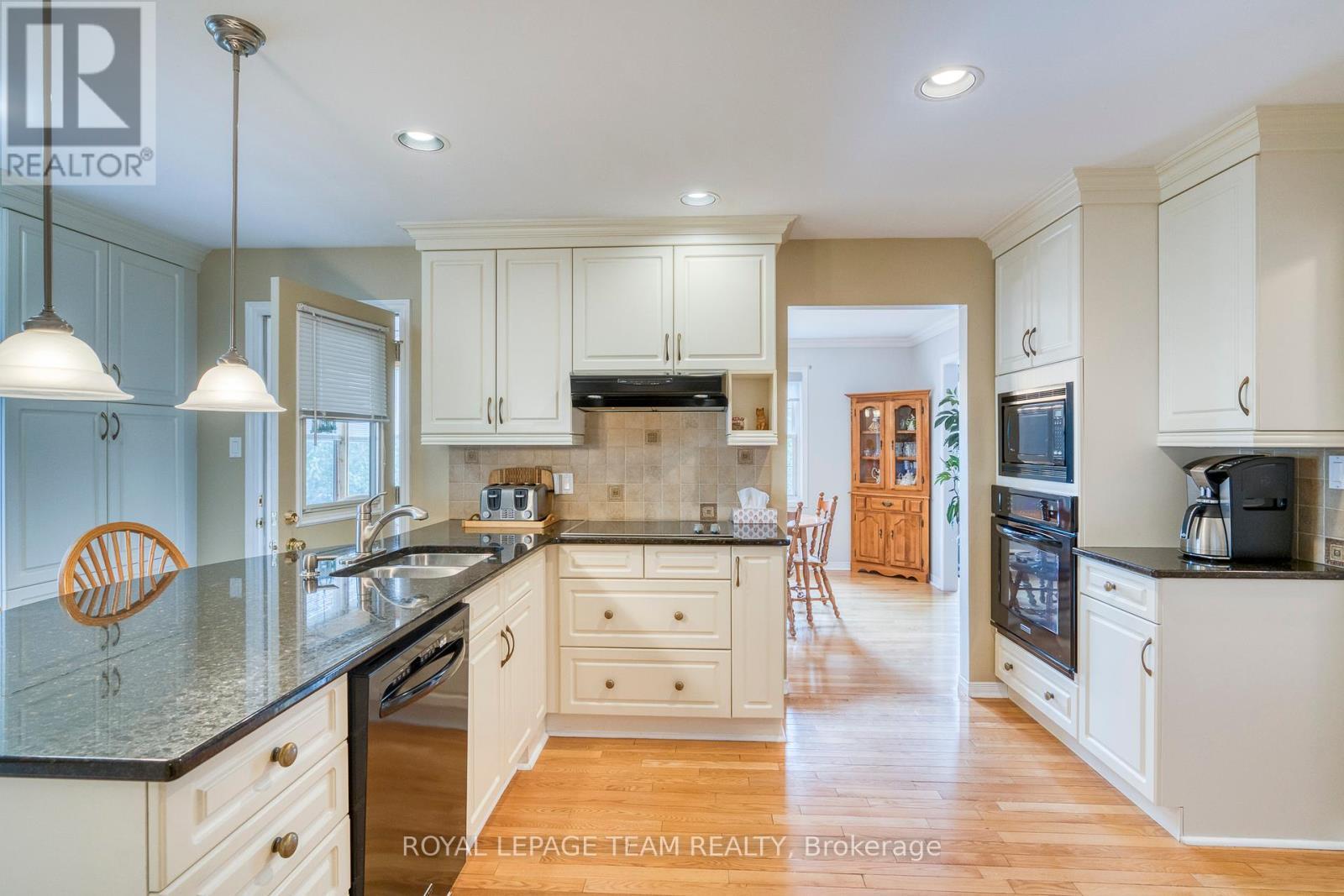 16 Tatra Street, Mississippi Mills, ON - Indoor Photo Showing Kitchen With Double Sink