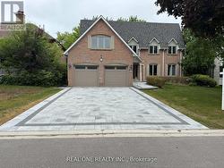 27 AITKEN CIRCLE Markham, ON L3R 7K9