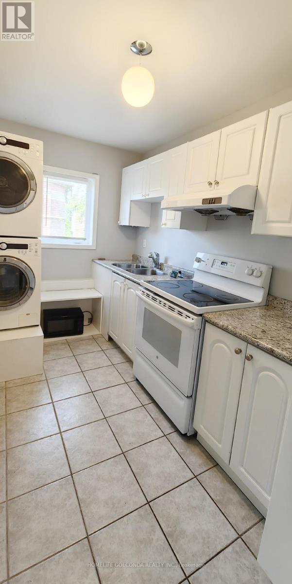 Coach - 1 Pingel Road, Markham, ON - Indoor