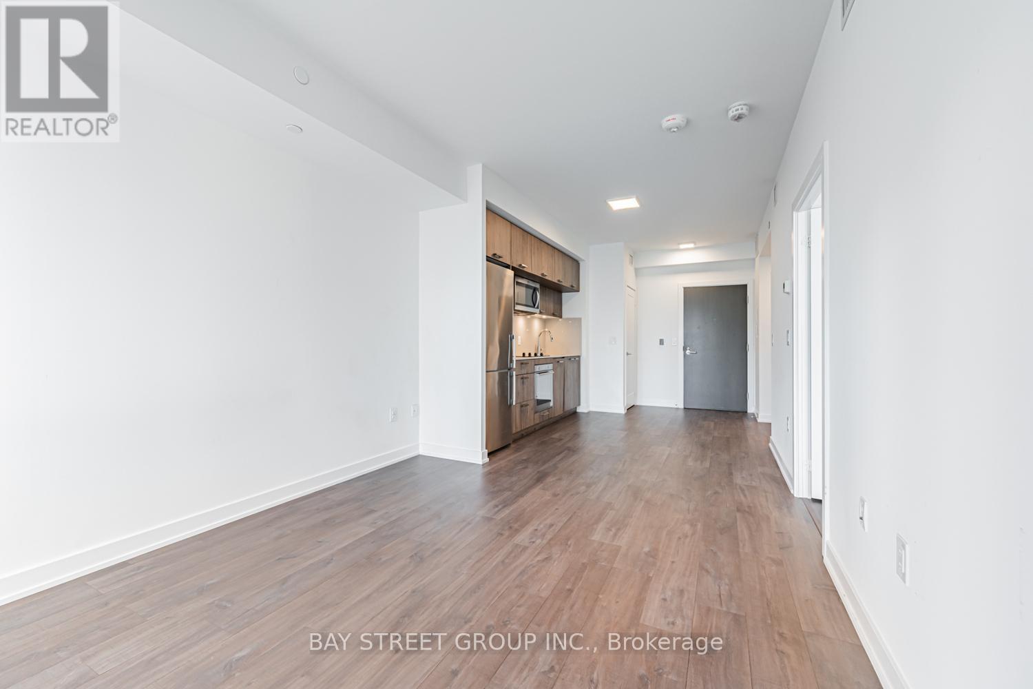 1008 - 50 Mccaul Street, Toronto, ON - Indoor Photo Showing Other Room