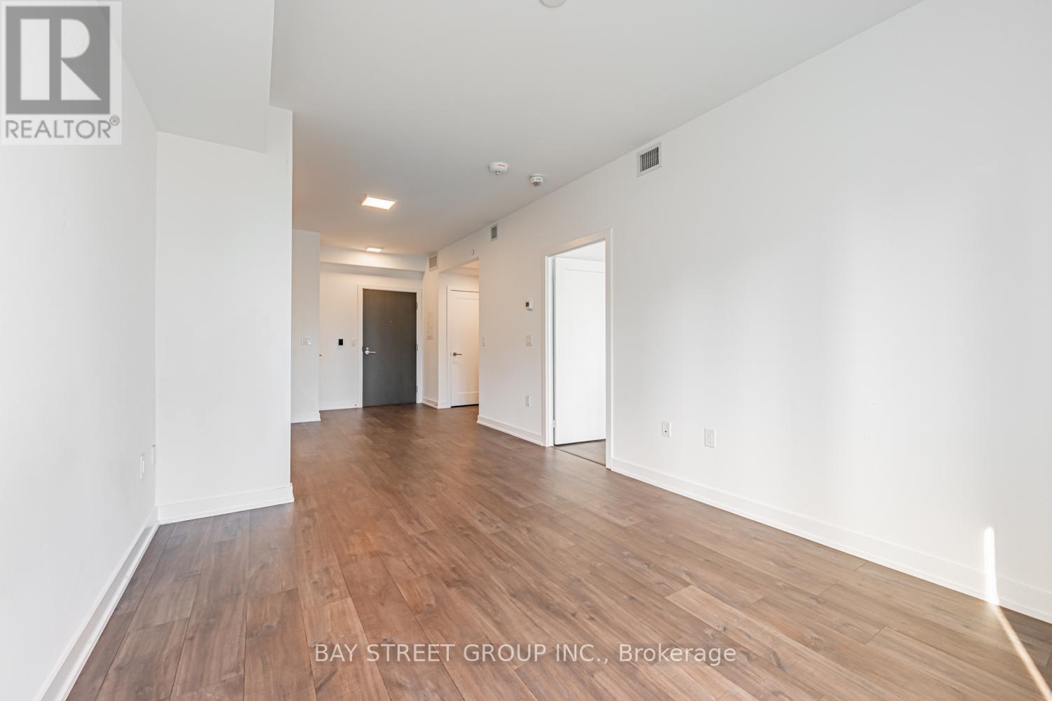 1008 - 50 Mccaul Street, Toronto, ON - Indoor Photo Showing Other Room