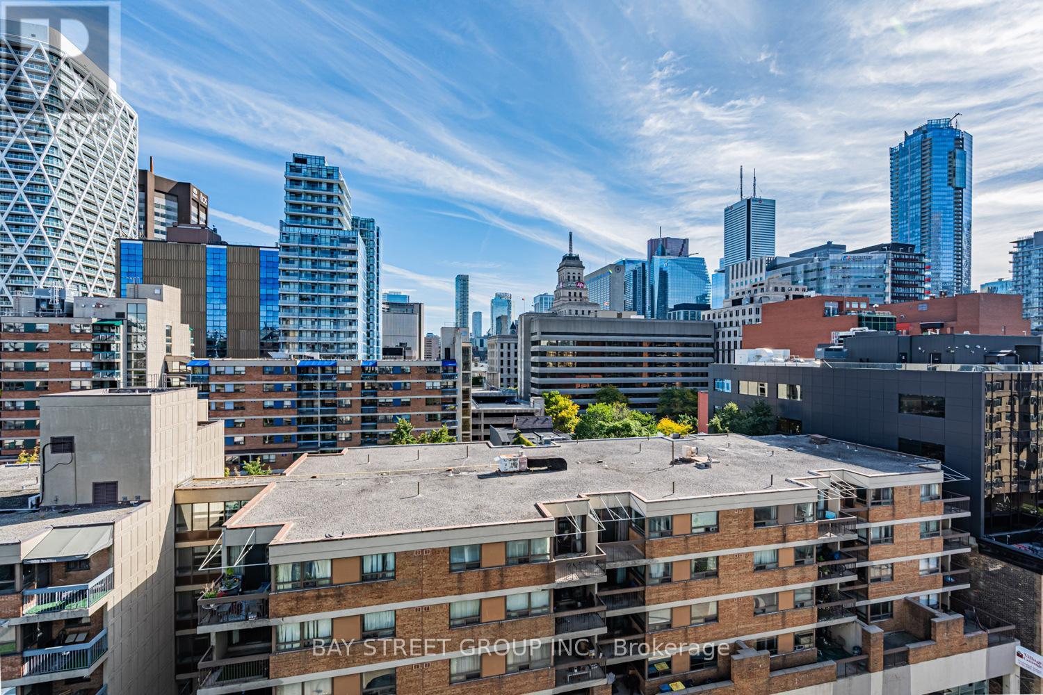 1008 - 50 Mccaul Street, Toronto, ON - Outdoor