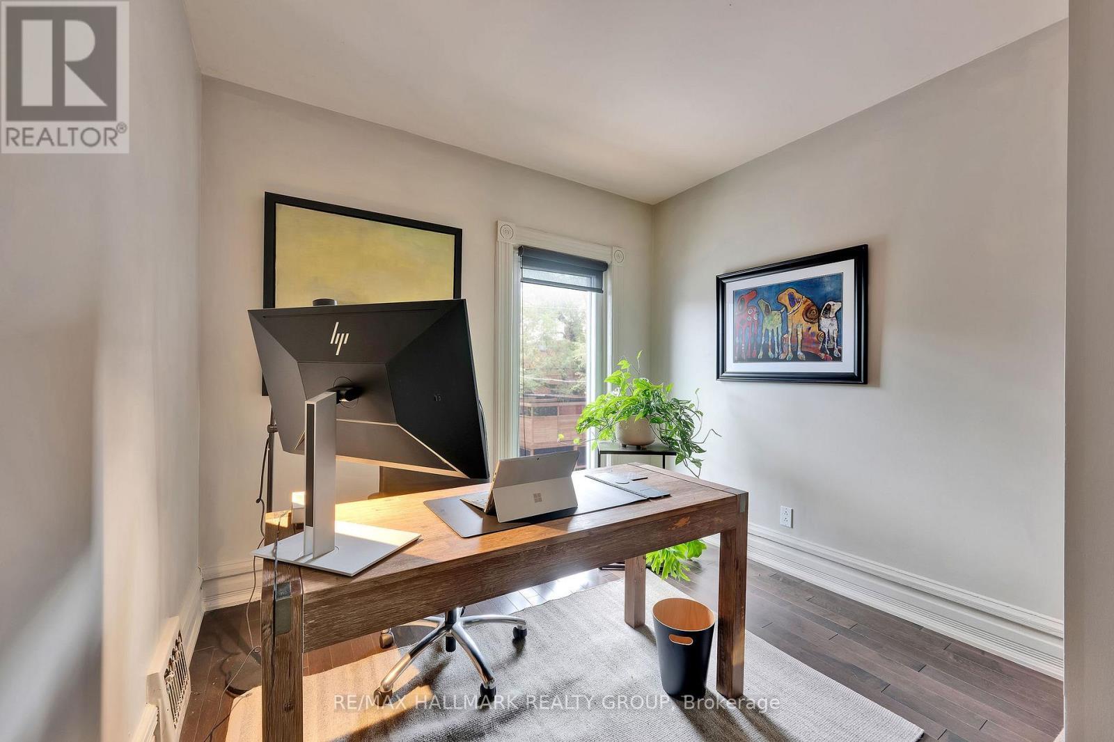 376 Lyon Street N, Ottawa, ON - Indoor Photo Showing Office