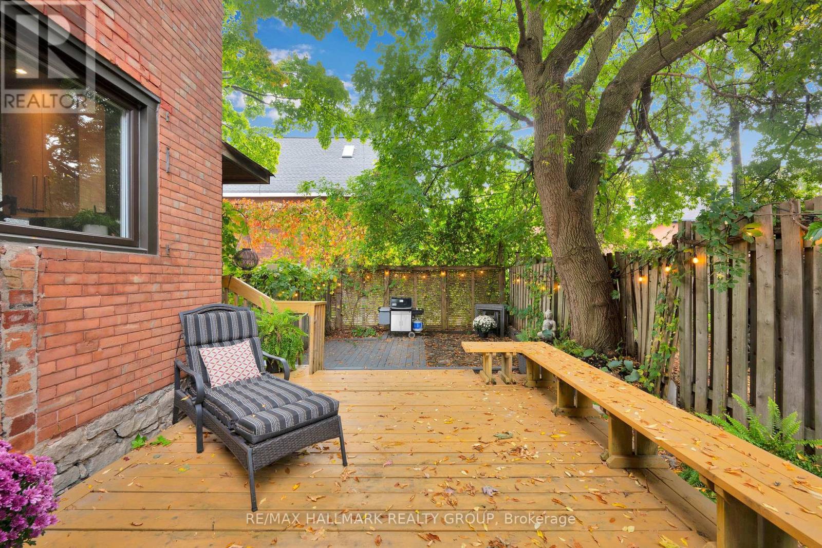 376 Lyon Street N, Ottawa, ON - Outdoor With Deck Patio Veranda With Exterior